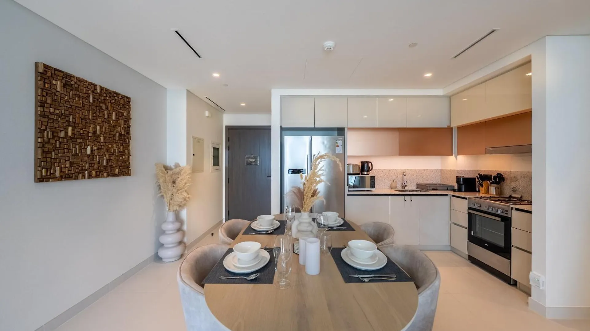 Luxury 2Bdr With Spectacular Frontline Beach And Sea Views Dubai