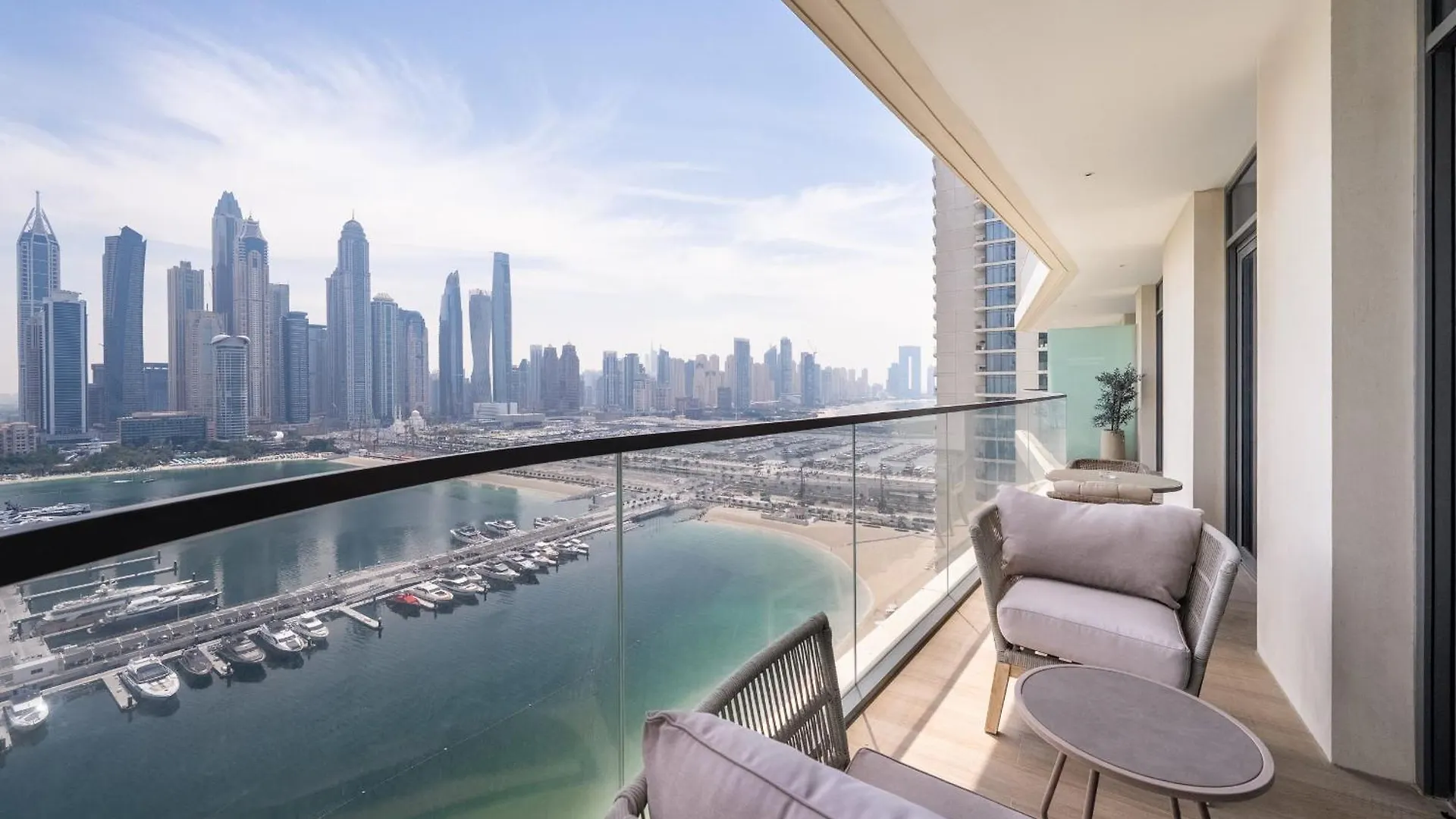 Luxury 2Bdr With Spectacular Frontline Beach And Sea Views Dubai 0*,  United Arab Emirates